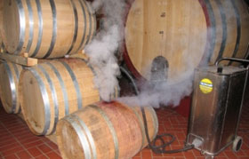 use steam vapour cleaning technology in wine barrel cleaning